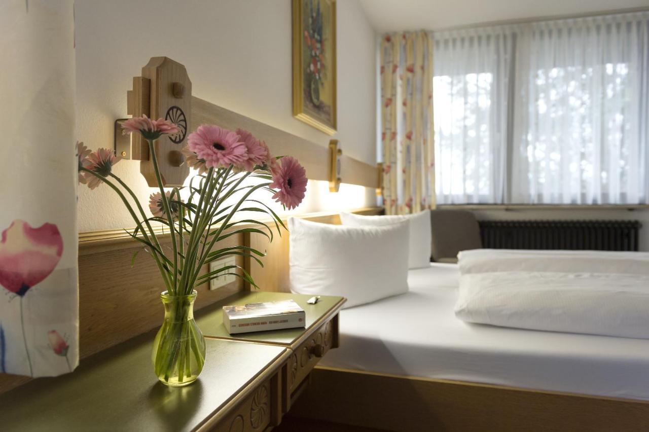 Hotel Dreisonnenberg Neuschönau الغرفة الصورة
